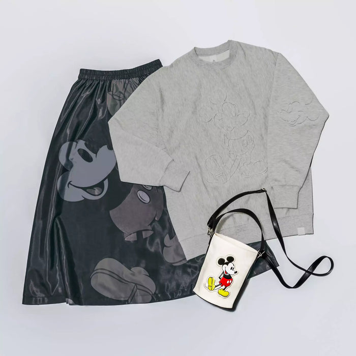 JDS - Magical Label x Mickey Mouse Embossed Standing Pose Grey Long Sleeve Sweatshirt for Adults (Release Date: Feb 25, 2025)
