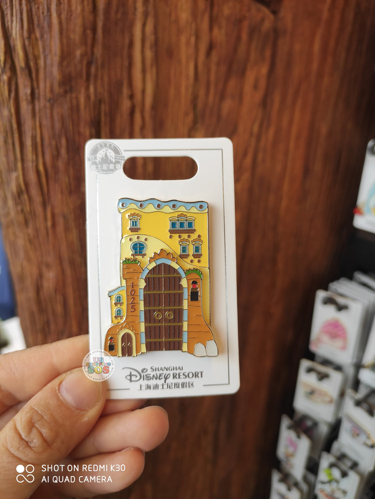 SHDL - Zootopia Urban Jungle Pin Design I