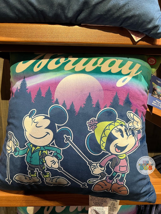 WDW - Epcot World Showcase Norway 🇳🇴 - Mickey and Minnie Aurora Time 2025 - Light-Up Cushion Pillow