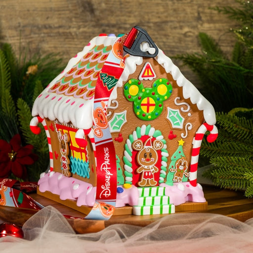 DLR/WDW - Christmas 2025 - Mickey and Minnie Gingerbread House Bucket (Available starting Nov. 14)