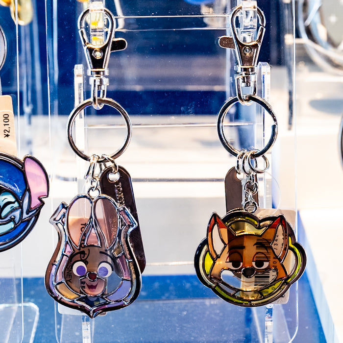 TDR - Nick Wilde Stained Glass Keychain