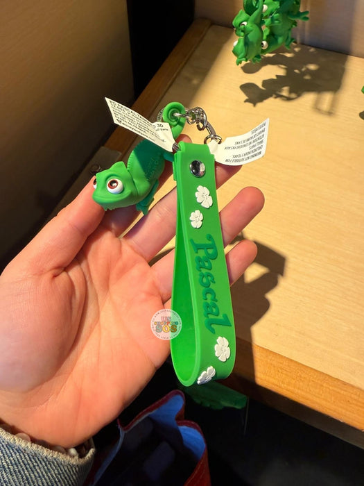 DLP - 2026 Tangled x Pascal Keychain & Strap