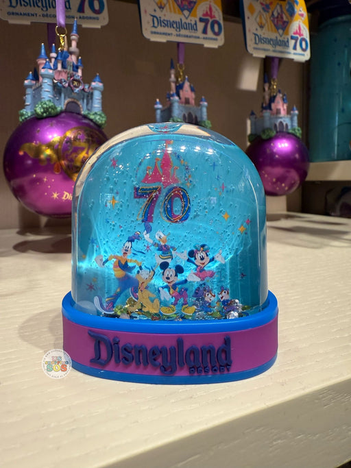DLR - Disneyland 70th Celebration - Mickey & Friends 70 Snowglobe