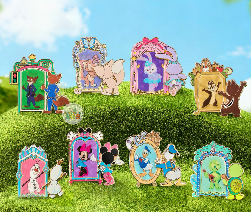 SHDL - 2025 Pin Trading Fun Day Collection x Disney Characters "Distorting Mirror" Mystery Pin Blind Box