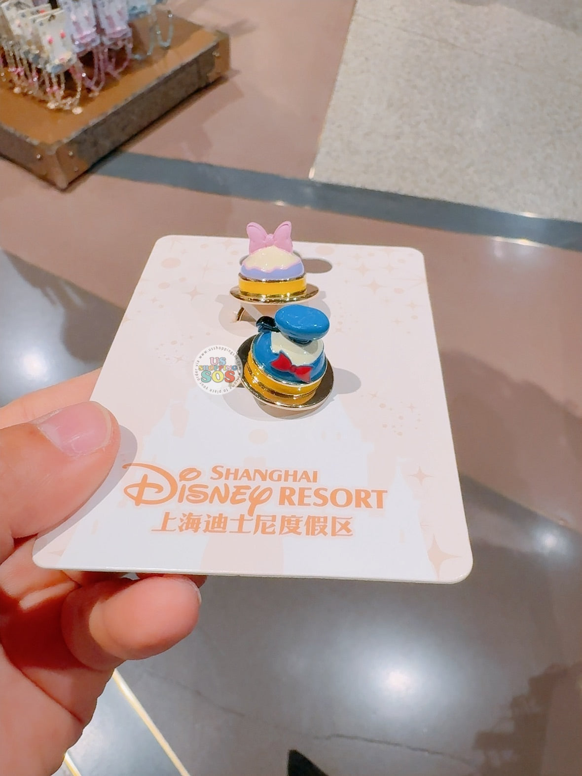 SHDL - Donald & Daisy Duck Cake Shaped Rings Set — USShoppingSOS