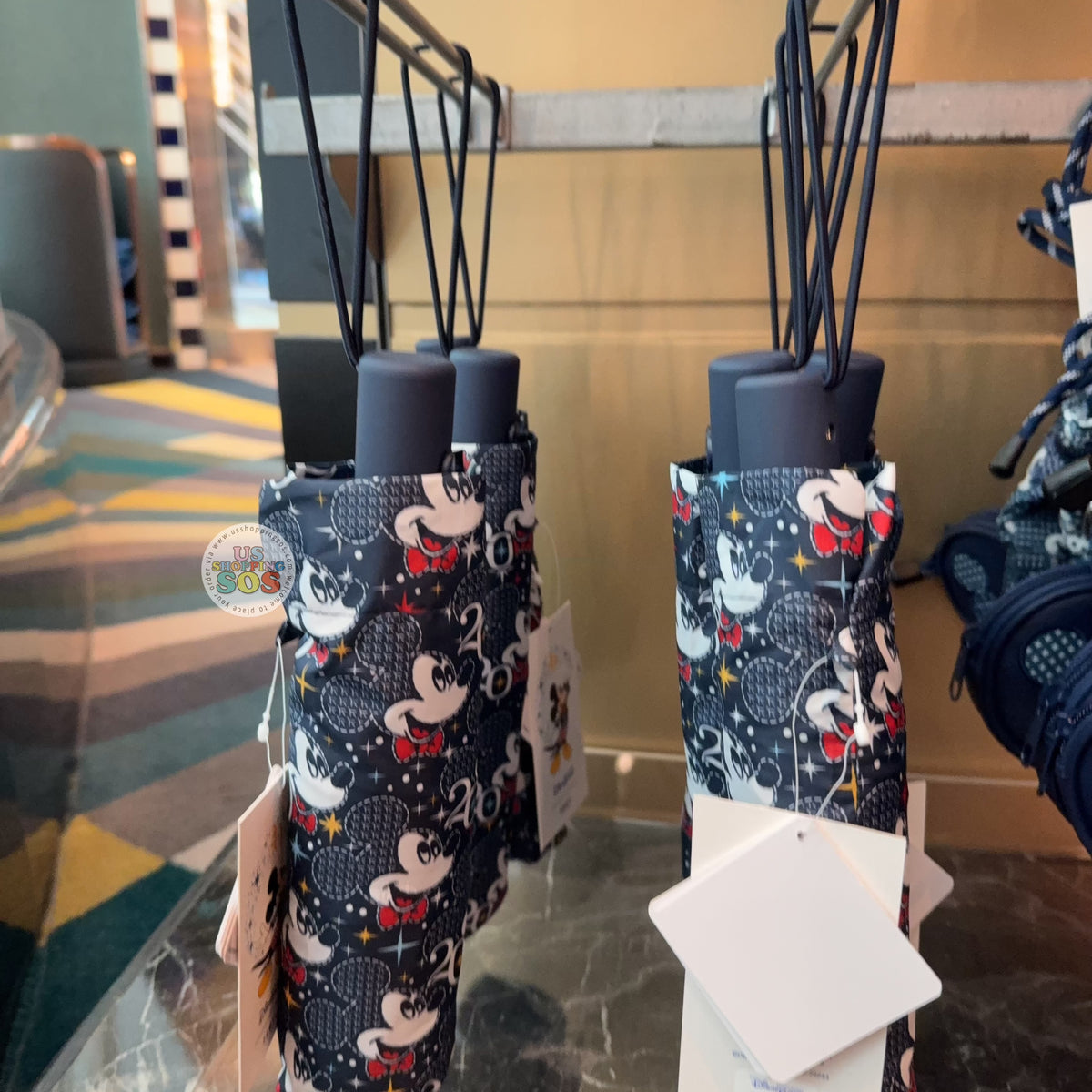 Disney ミッキーマウス2018年10ユーロ　Loccitanie 54F87CCC-171D-4F8B-9980-