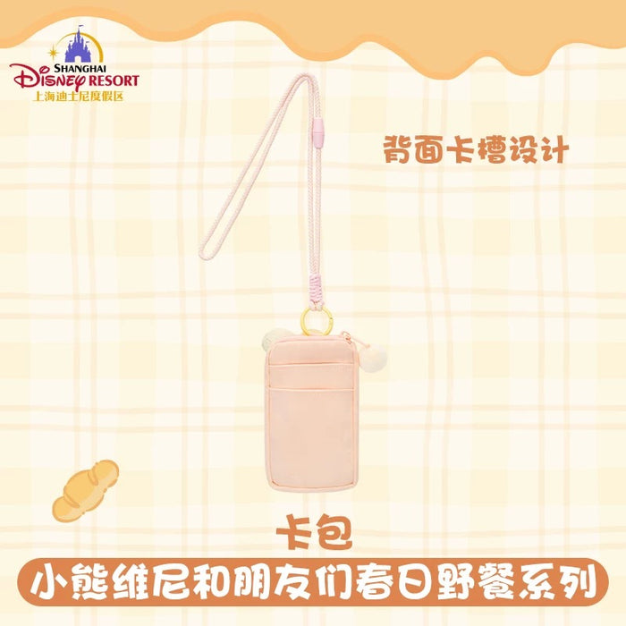 SHDL - 2026 Winnie the Pooh & Friends Spring Picnic Collection x Winnie the Pooh Plushy Passholder