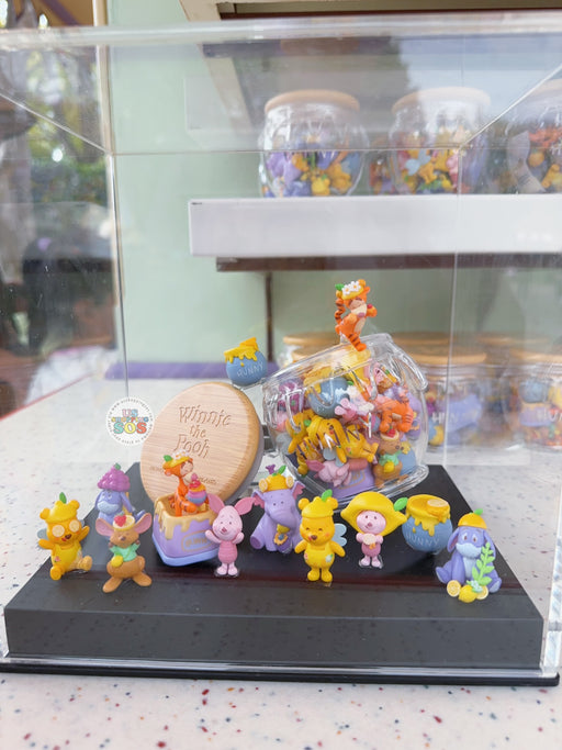 HKDL - Winnie the Pooh Lemon Honey Collection x Winnie the Pooh & Friends Collectible Mini-Figures Bottle