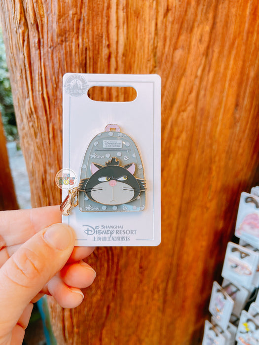 SHDL - Cinderella Lucifer "Backpack" Shaped Pin