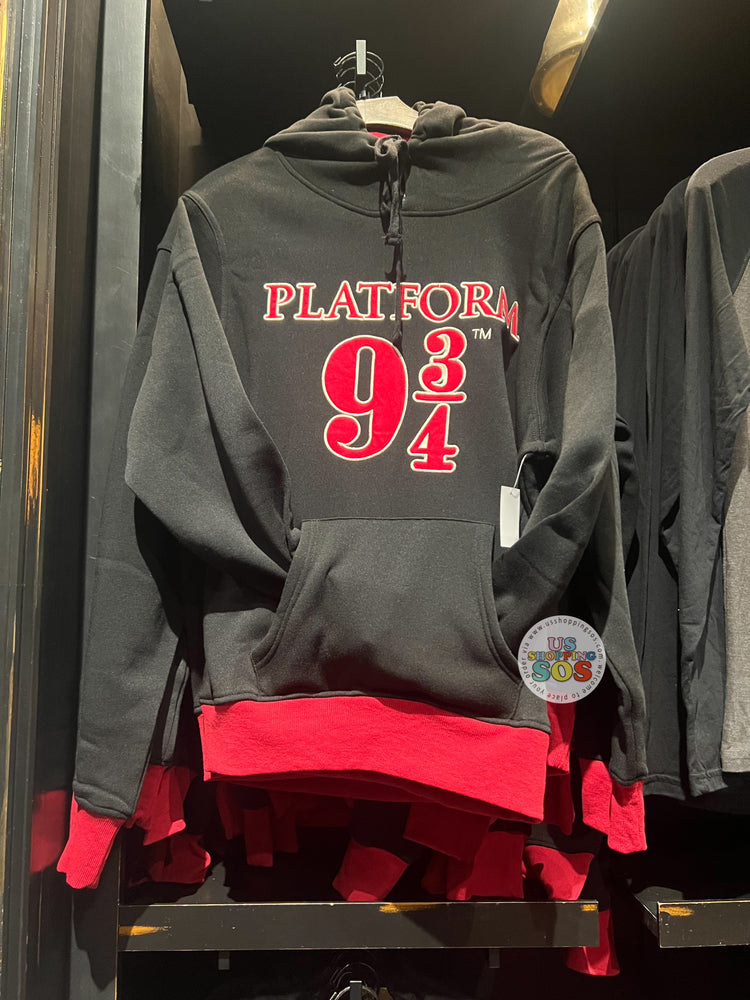 Universal Studios - The Wizarding World of Harry Potter - Platform 9 3/4 Appliqué Black Hoodie Pullover (Adult)