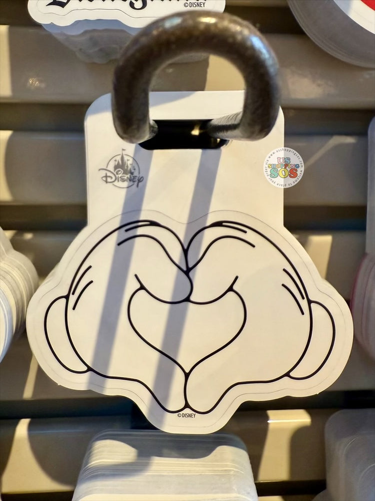 DLR/WDW - Vinyl Decals 2026 - Mickey Heart-Hands