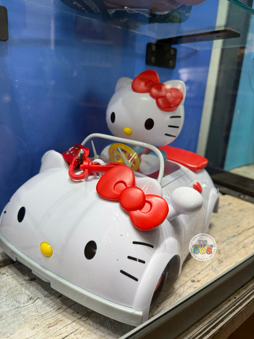 Universal Studios - Hello Kitty in the Car Popcorn Bucket