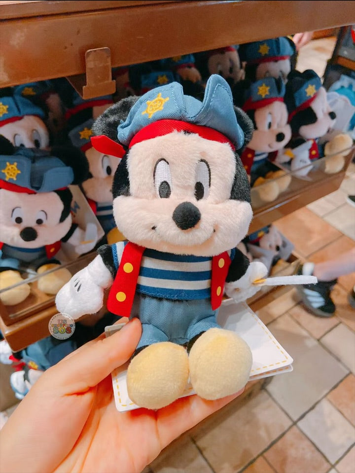 SHDL - Sitting ‘Pirate’ Mickey Mouse Shoulder Plush Toy (with Magnets)