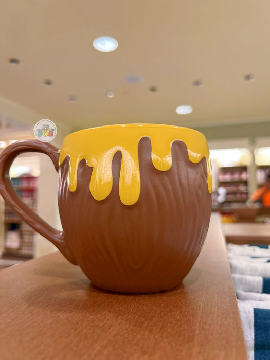 DLR/WDW - Winnie the Pooh & Honey Mug
