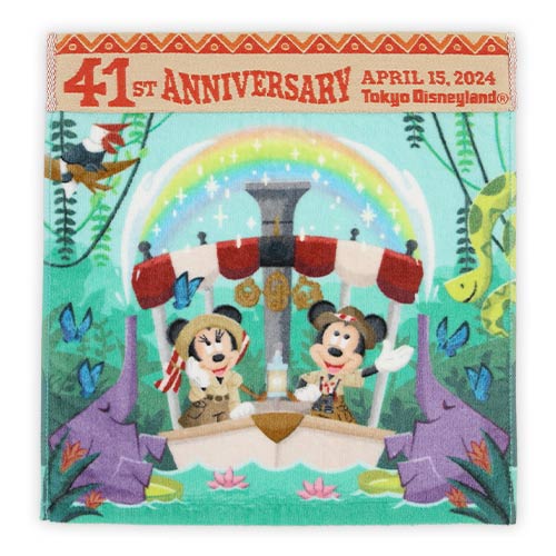 TDR - "Tokoy Disneyland 41st Anniversary" Collection x "Glow in the Dark" Towel (Release Date: Apr 15)