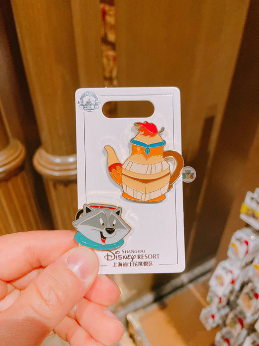 SHDL - Teapot and Saucer Shaped Pin Badge Set x Pocahontas & Meeko
