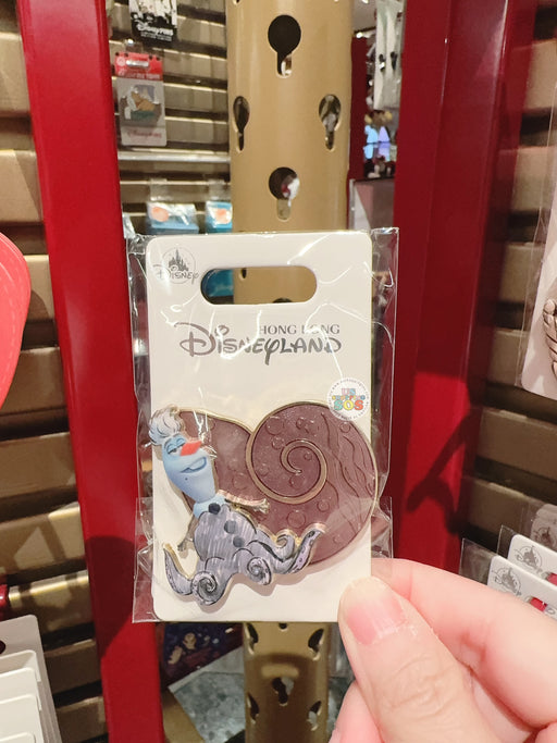 HKDL - Olaf in Ursula Costume Pin Badge