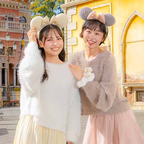 TDR - Enjoy Winter Fashion Collection x Minnie Mouse Fluffy Ear Headband Color: Grey (Release Date: Oct 16, 2025)