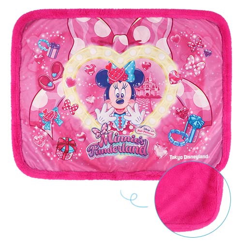 TDR - Minnie Mouse Funderland 2026 Collection x Blanket & Cushion Set (Release Date: Jan 13, 2026)