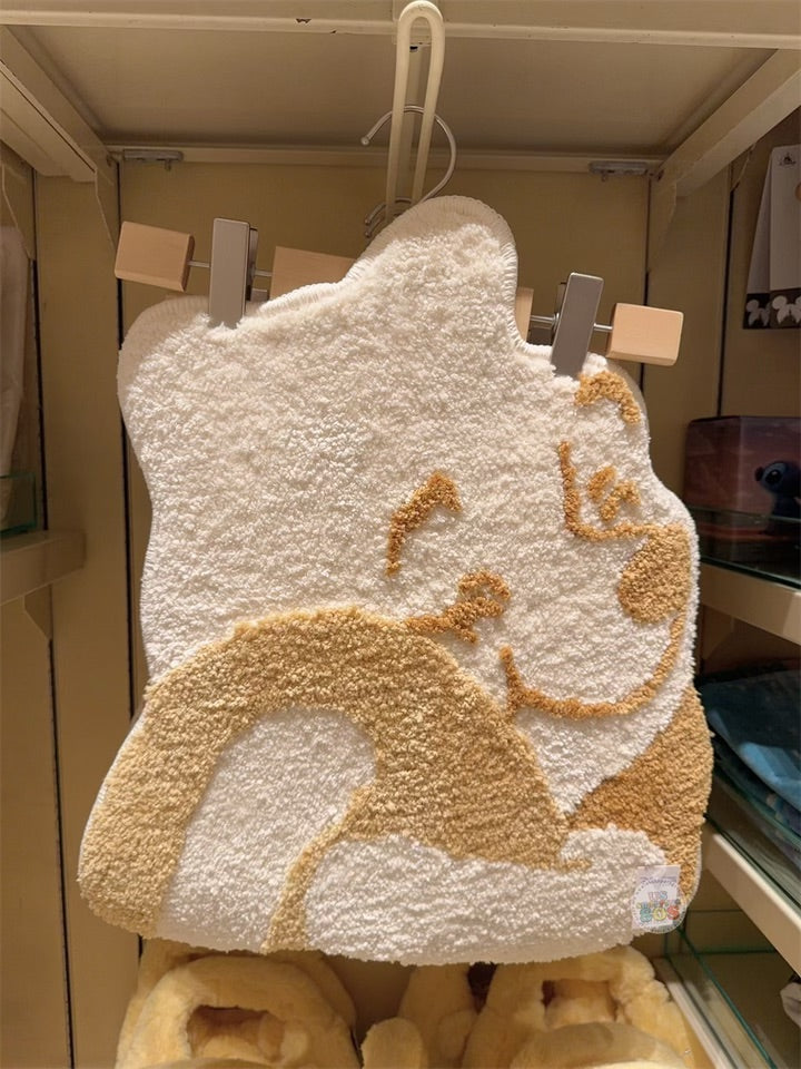 HKDL - Cozy Winnie the Pooh Floor Mat