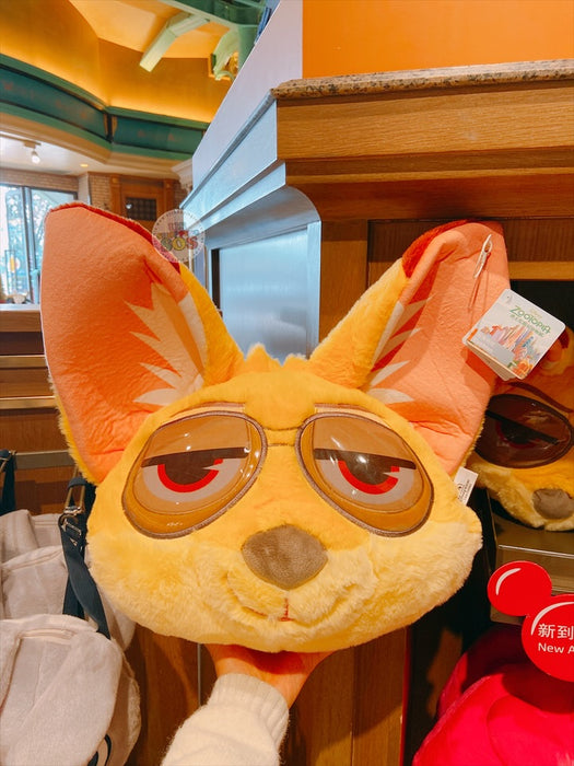 SHDL - Zootopia x Finnick in Elephant Costume & Finnick Reversible Cushion