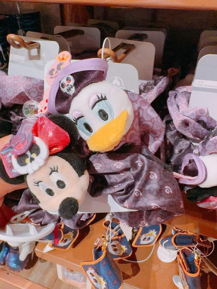 SHDL - Mickey and Friends Sunken Treasure Collection x Minnie Mouse & Daisy Duck Plushy Hair Scrunchies Set