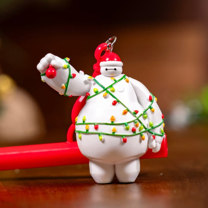 DLR/WDW - Christmas 2025 - Holiday Baymax Straw Clip (Available starting Nov. 14)