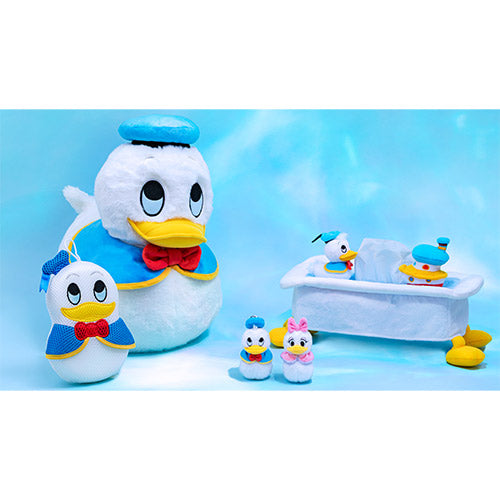 TDR - 2026 Cheerful Donald Duck Enjoying the Park Collection x Bath Sponge (Release Date: Oct 15, 2026)