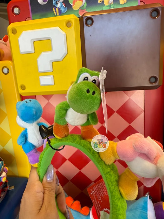 ラウンド用品・アクセサリー yoshi Universal Studios - Super Nintendo World - 3-Yoshi Plush Headband