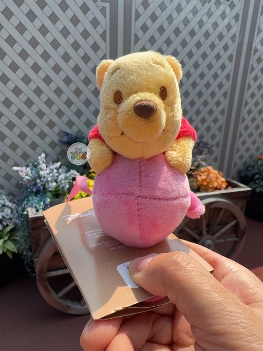 HKDL - 2026 Winnie the Pooh and Family Honey-Filled Adventure Collection x Winnie the Pooh with Balloon Shoulder Plush Toy