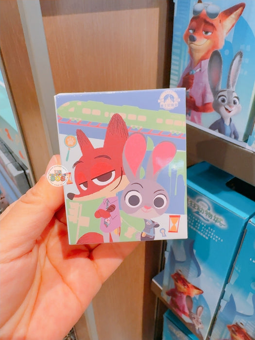 SHDL - Zootopia 2 x Mystery Pin Badge Blind Box