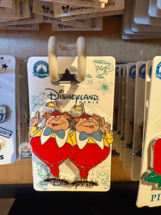 DLP - 2026 Alice in the Wonderland Collection x Tweedledum and Tweedledee Pin Badge