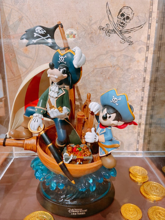 SHDL - Mickey & Goofy Pirates In The Caribbean Collection x Mickey Mouse & Goofy Figurine
