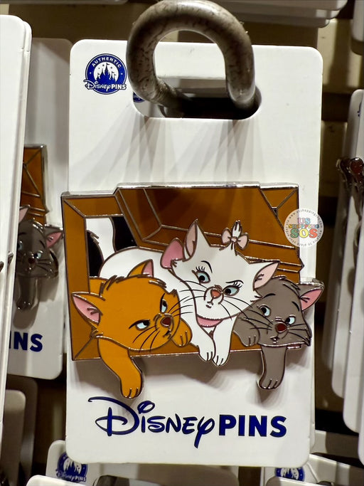 DLR/WDW - The Aristocats - Toulouse, Marie and Berlioz in Cat Flap Pin (6/15/2025)
