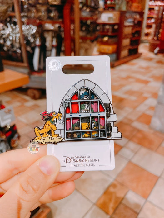 SHDL - Mickey & Goofy Pirates In The Caribbean Collection x Goofy & Pluto Pin