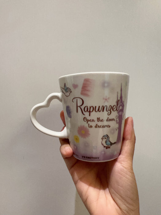 Japan Excusive - Rapunzel & Pascal Mug