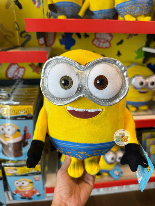Universal Studios - Despicable Me Minions - Dress-A-Minion Bob Plush Toy