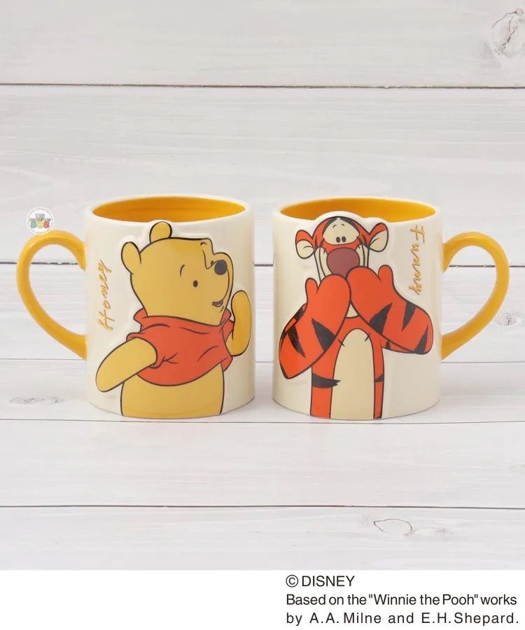 【ディズニー公認作家】アリソン レフコート Pooh & Tigger 86F89115-0637-4993-AC4A-