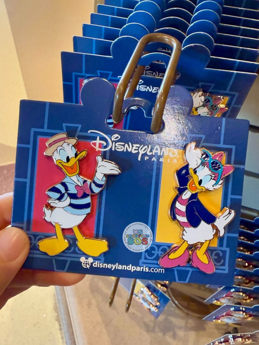 DLP - Donald & Daisy Duck Paris Pin Set