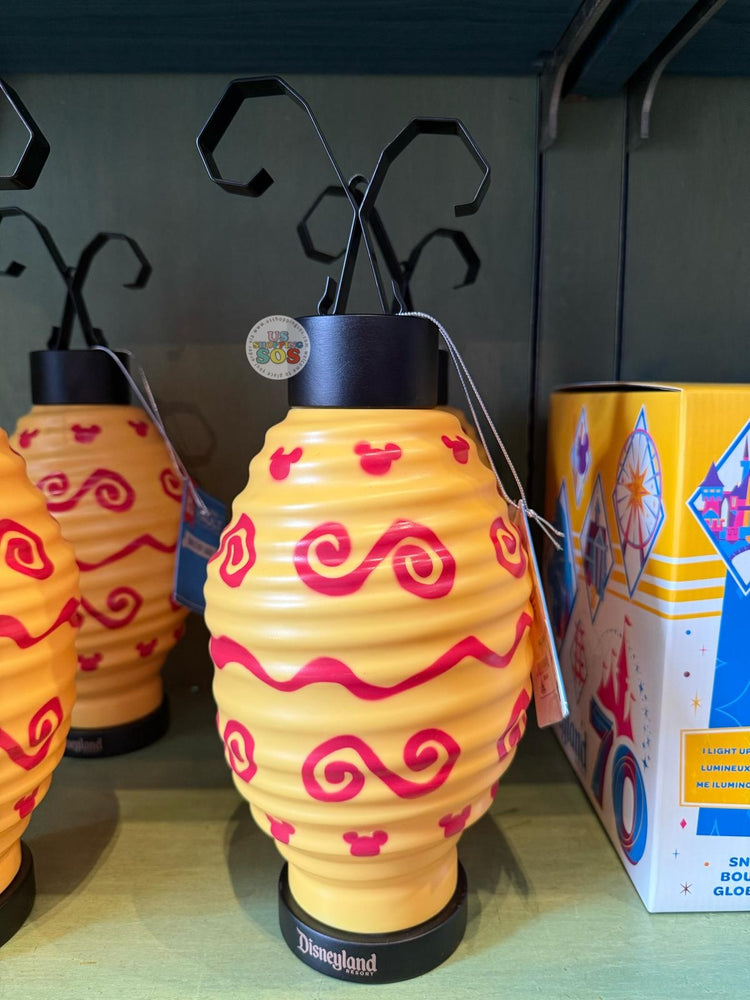 DLR - Disneyland 70th Vault - Mad Tea Party Lamps Color Yellow