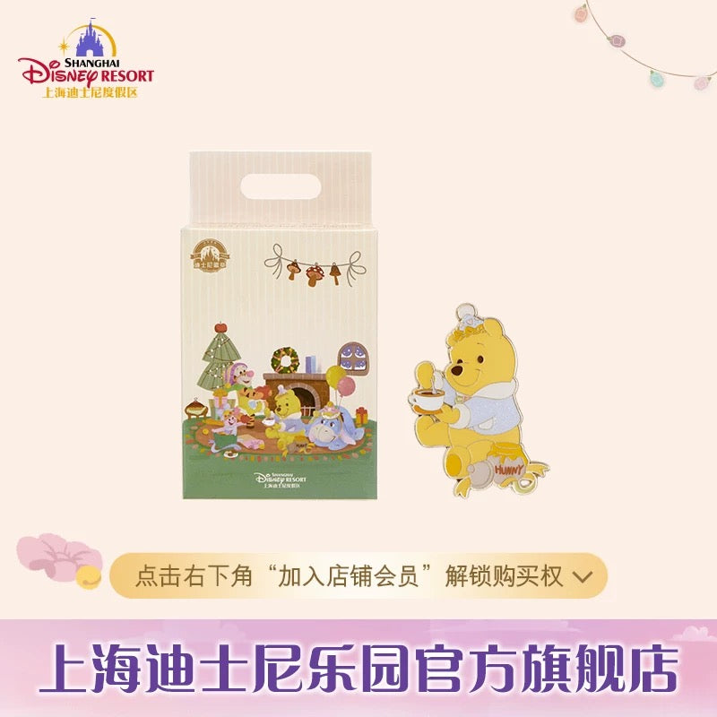 SHDL - 2025 Winnie the Pooh & Friends Winter Collection x Mystery Pin Badge Box