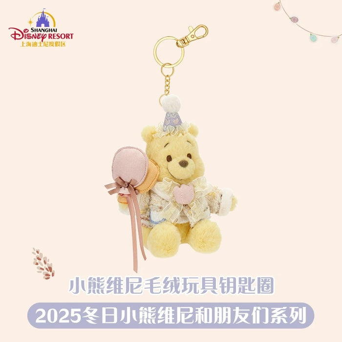 SHDL - 2025 Winnie the Pooh & Friends Winter Collection x Winnie the Pooh Plush Keychain