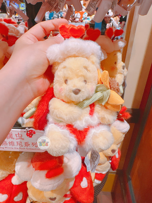 SHDL - 2026 LadyBug Winnie the Pooh Collection x Plush Keychain