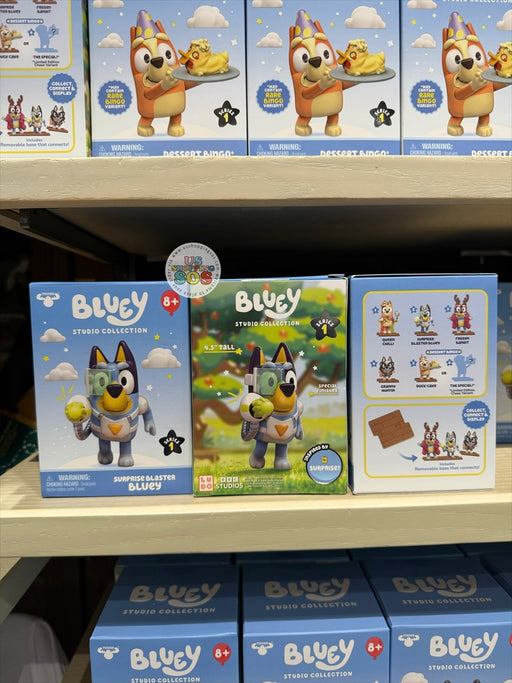 DLR/WDW - Bluey 2026 - Series 1 Figurine #2 Surprise Blaster Bluey