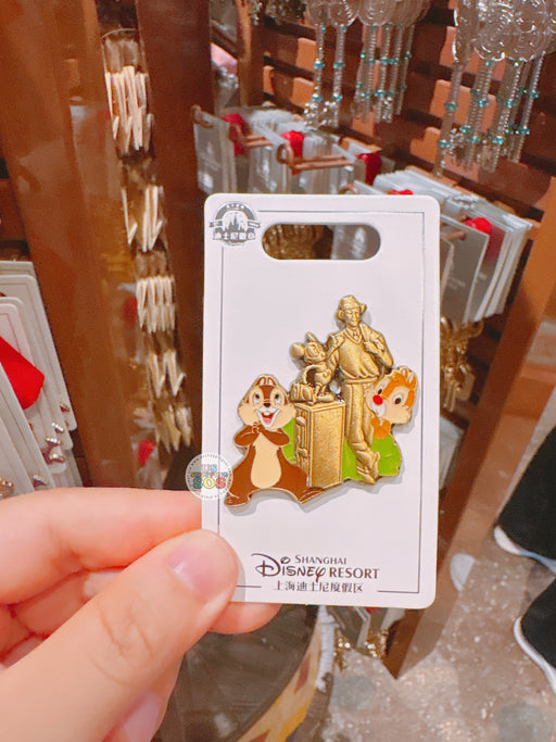 SHDL - 2026 Chip & Dale at Shanghai Disney Resort "Walt Disney Mickey Mouse Statue" Pin Badge