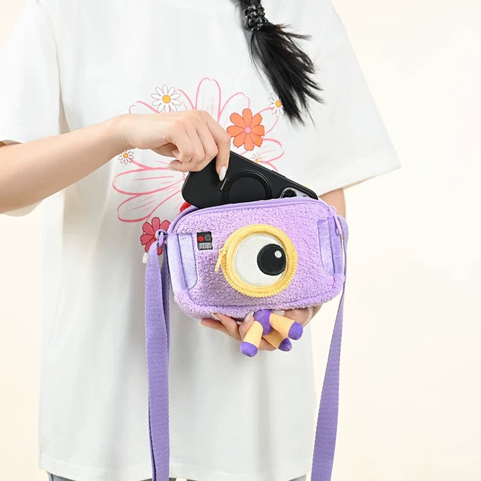 China Exclusive Potdemiel
 - Toy Story 5 x Snappy Fluffy Shoulder Bag