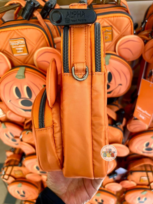 DLR/WDW - Halloween 2025 - Mickey Jack-o'-Lantern Lug Bag