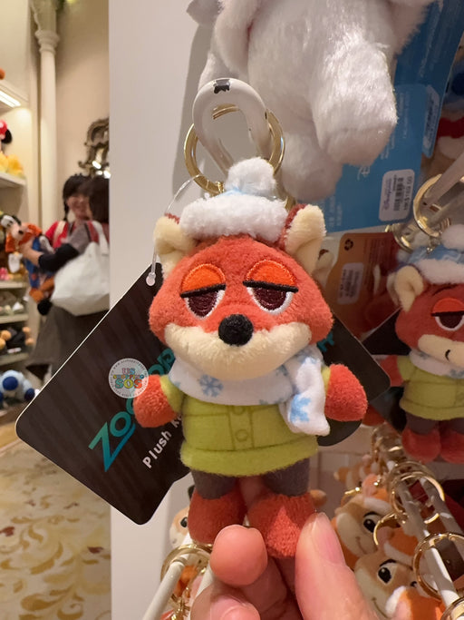 HKDL - Zootopia 2 x Nick Wilde Christmas Mini Plush Keychain