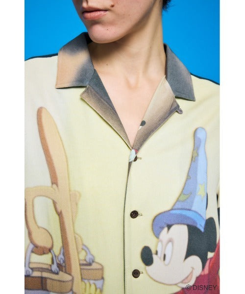 Japan Exclusive - Disney SERIES CREATED by MOUSSY x Retro Fantasia Mickey Mouse Famous Scene Shirt for Adults (Color: Beige)