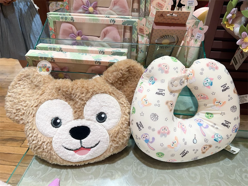 HKDL -  Duffy Travel Pillow with Strap